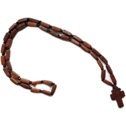 Východní Dřevěný Kříž s Korálky na Krk E