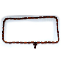 Východní Dřevěný Kříž s Korálky na Krk C