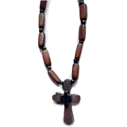 Východní Dřevěný Kříž s Korálky na Krk D