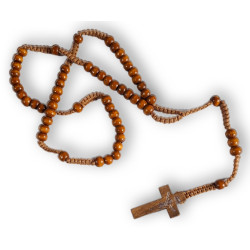 Dřevěný pletený růženec – 48 cm