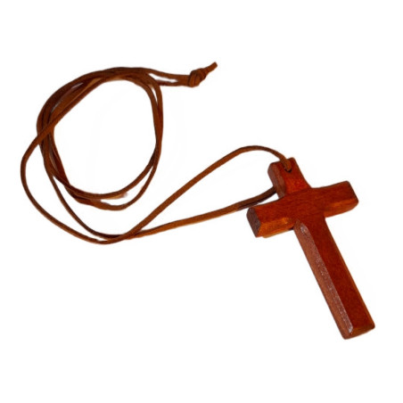 Dřevěný kříž na krk – 8,2 × 4,8 cm