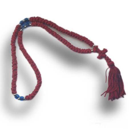 Červené Komboskini s Modrými Korálky, 100 Uzlů